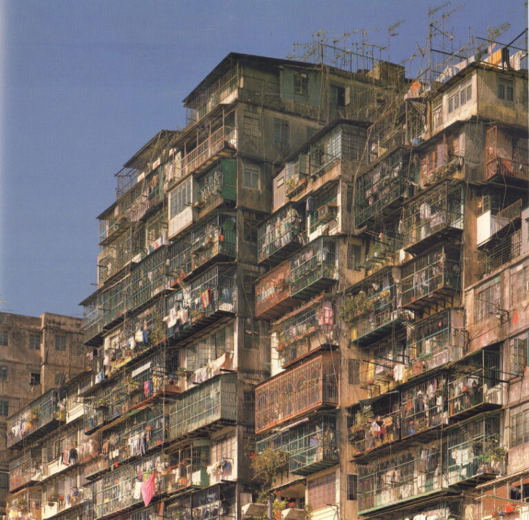 GIRARD, Greg and Ian Lambot. City of Darkness: Life in Kowloon Walled ...